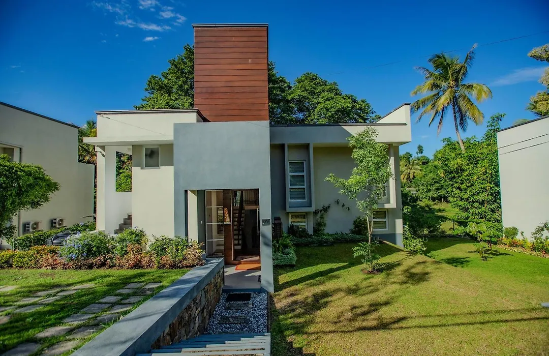 Lake Villas Premium Kandy-1