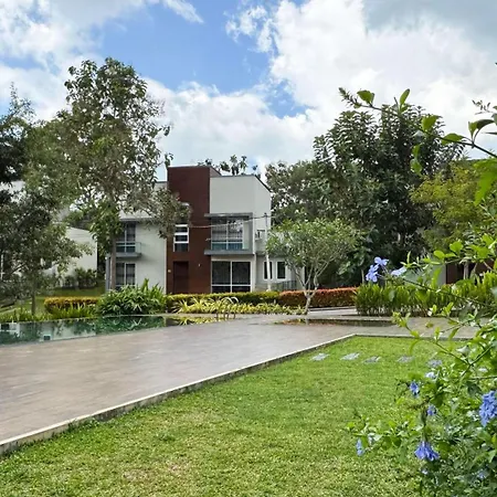 Lake Villas Premium Kandy-2